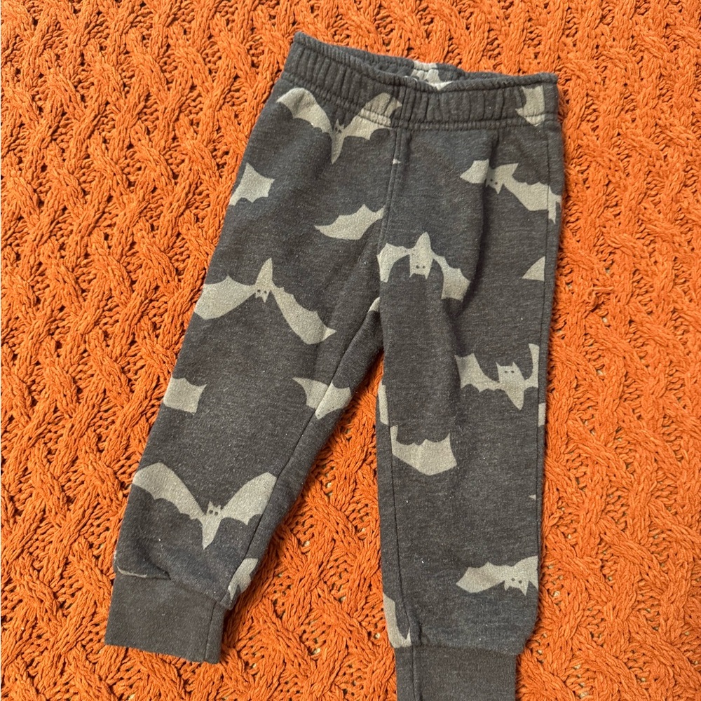 Cat & Jack Charcoal Bat Print Joggers